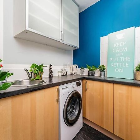 Traditional 1-Bed Flat In Southside Glasgow Ngoại thất bức ảnh